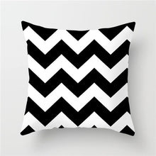 Load image into Gallery viewer, Black And White Geometric Style Cushion